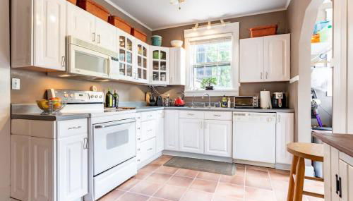 The Honey Bee Cottage by Stay Local Nashville - Foto 3