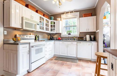 The Honey Bee Cottage by Stay Local Nashville - Foto 3