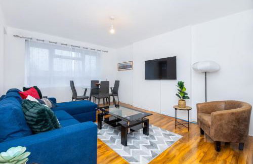 Queens Lodge - Photo 7