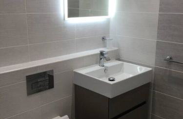 ChurstonBnB, private flat within family home, Bolton - Foto 15