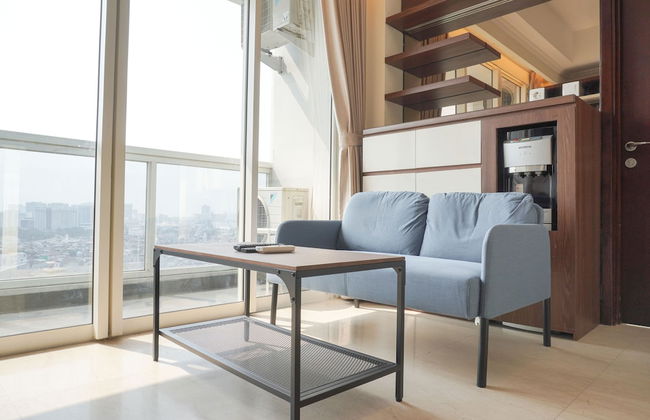 Comfy And Elegant 2Br With Private Lift At Menteng Park Apartment - Photo 11