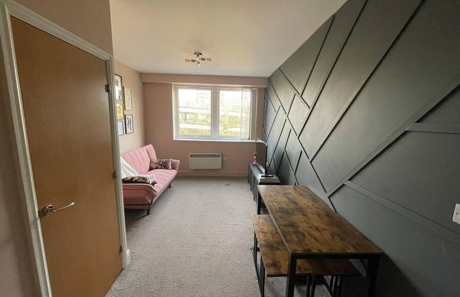 Stylish 1-bed Apartment in Swindon - Foto 26