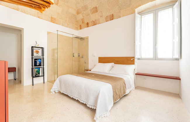 Donna Domenica Boutique Suites - Photo 35