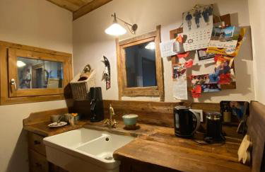 Baite Clotes - Photo 10