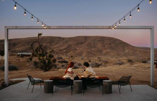 Steel & Solace By The Cohost Company - Foto 6