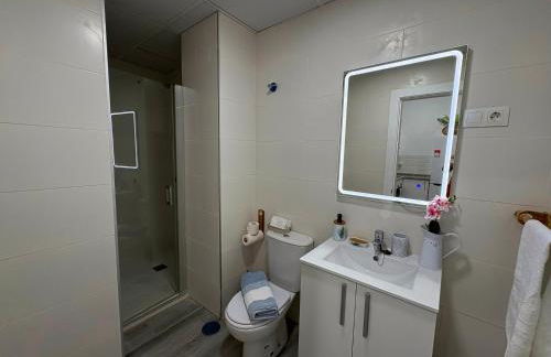 Refugio del Madroño - Estudio Moderno en Málaga - Foto 33