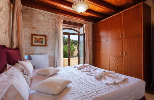 Villa Eleftherna - Majestic Evergreen Retreat with Scenic Views - Foto 27