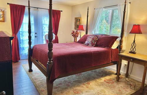 Bigfork Lake Getaway - Photo 14