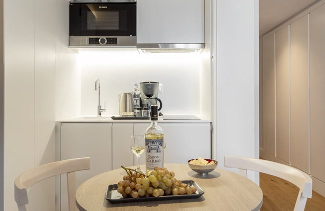 Lisbon Serviced Apartments Madalena - Photo 26