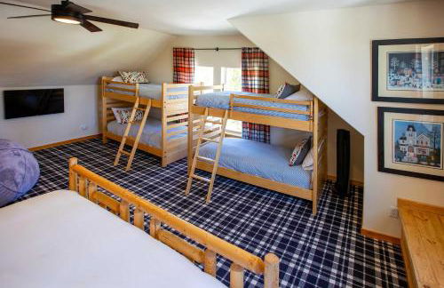 Mtn-View Retreat with Hot Tub in Granby! - Foto 17