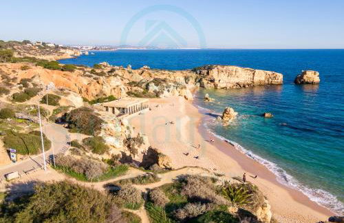 Villa Cordeiro - Heated Pool - Free wi-fi - Air Con - Foto 37