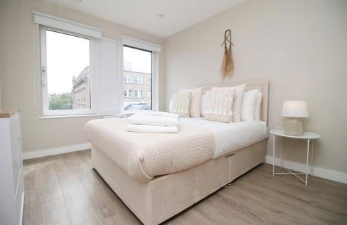 Stylish 2-Bed Apartment in the Heart of Cardiff Bay - Foto 23