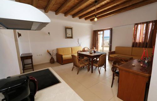 Tris Ekklisies Seaside Beach Apartment - Liviko - Foto 13