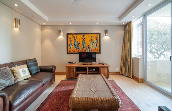 2 Bedroom Lido Apartment Sea Point - Foto 7