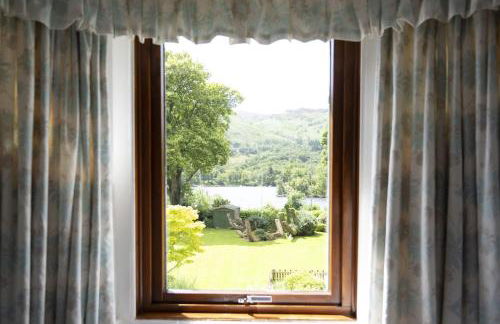 The Coach House - Photo 25