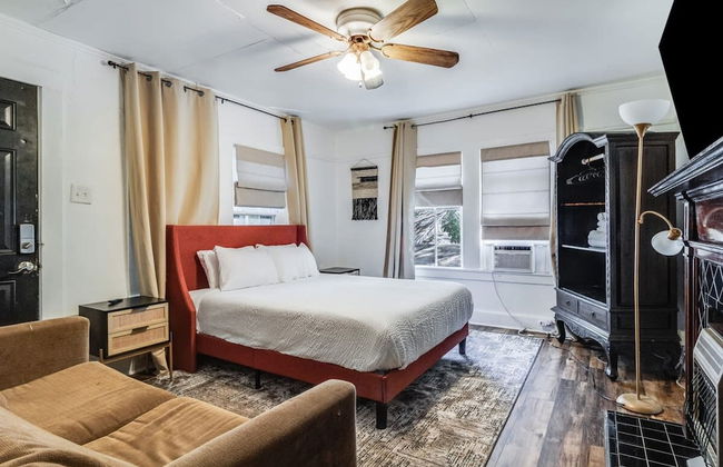 Jefferson Flat in Lafayette - Photo 3