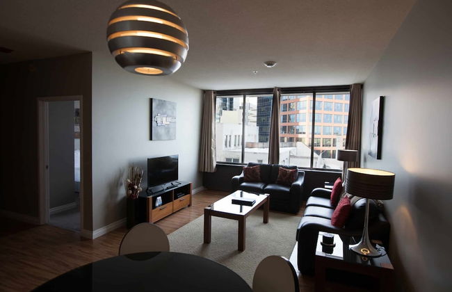 Obasa Suites @ The Hallmark - Photo 9