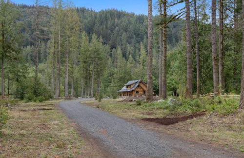 Riverside Retreat - Photo 61