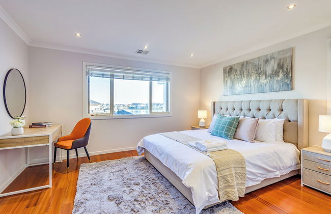 StayAU Magnificent Lakefront Villa - Foto 10