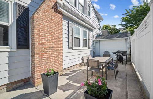 Salt Life Retreat Unit A-2BR/2BA, Heart of Margate - Foto 27