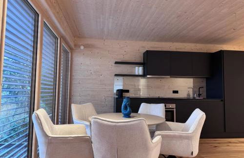 seeglueck ROSENHOF - naturnah Wohnen im Holz100-Vollholzhaus mit Whirlpool und Garten - Photo 44