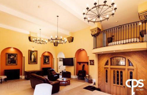 Bastian Gate Gosford Castle - Foto 23