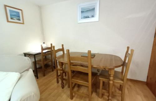 Rural Farm Stay with 6 cottages, 4 miles to Barnstaple, Pet friendly, Daily animal experiences, Outdoor heated pool, Games barn, Free fast WiFi, Free parking - Foto 58