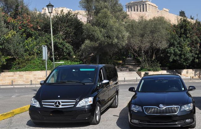 Half day luxury car with driver at disposal in Lyon - Photo 6