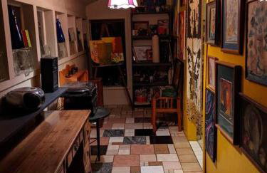 1870s Stained Glass Nostalgia - Foto 48