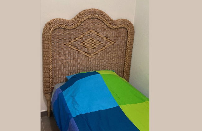 Stunning 2-bed Apartment in Pego - Photo 3