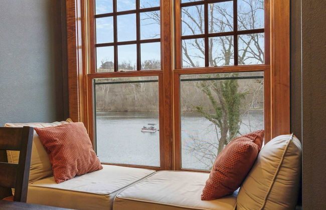 Taneycomo Retreat - Lakefront Condo - Photo 18