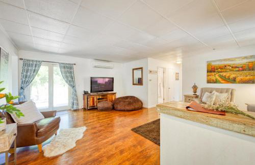 Charming Milk Barn Home on Vineyard Estate - Foto 2