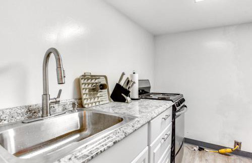 Convenient Apt 2 Mi to Sprain Ridge Park! - Foto 12