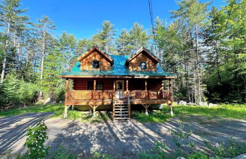 80PVR Log Home 20min to Bretton Woods AC Hot Tub wifi cable fireplace fire pit - Foto 1