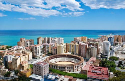 Studio 5 mins from El Palo Beach WiFi & AC - Photo 26