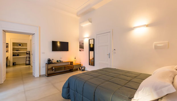 Partenope in Naples With 1 Bedrooms and 1 Bathrooms - Foto 3, Habitación