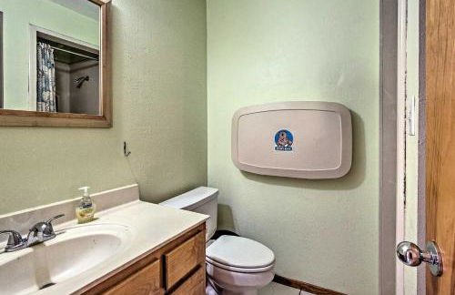 Lago Vista Lake Home with Shared Dock and Kayaks! - Foto 10