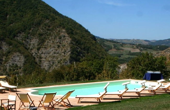 Holiday Home in Imola With Forest & Pool - Foto 12