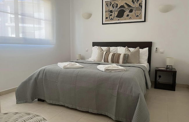 Spacious 2 Bedroomed Apartment - Photo 2