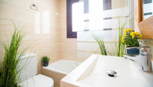 Elite Premium Hideaway with FREE Parking - Malaga - Photo 4