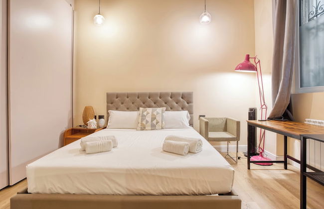 JOIVY Stylish Central Maisonette - Photo 3