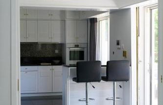 Luxury Villa with Pool, BBQ & Garden in Vouliagmeni - Foto 78