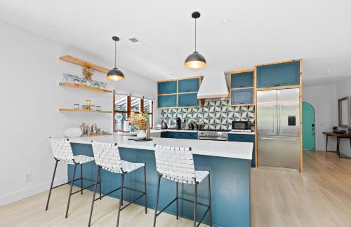 Luxury 4BR Villa with Private Pool in Los Angeles Crescent Heights - Foto 30