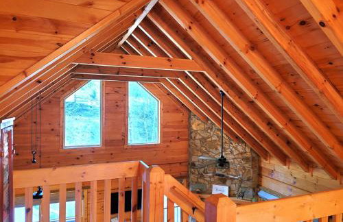 LUXURY CABIN WITH WATERVIEW AND PRIVACY, hiking - Photo 30