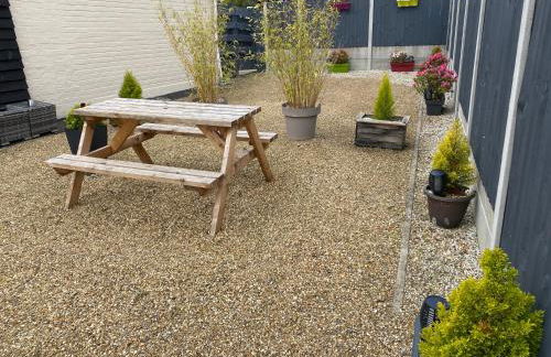 Self-contained, Framlingham Snug, Private Parking, no cooking facilities - Foto 8