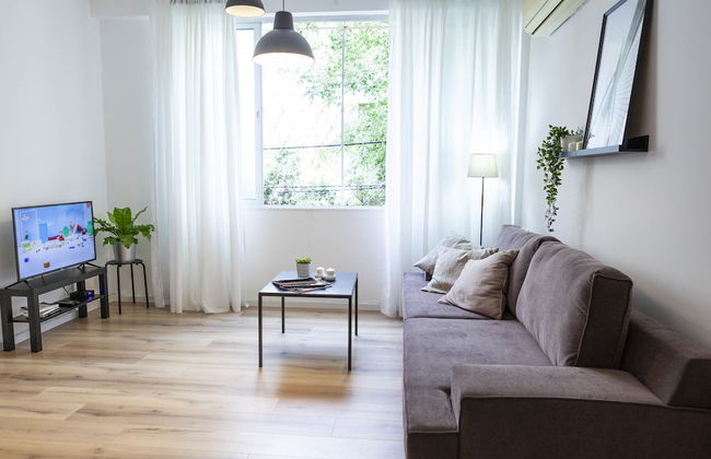 Pastoral at the heart of Rothchild Blv. - Foto 12