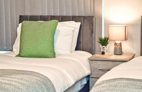 *Sleeps 9* Modern, 4 Bed House, Birmingham - Photo 5