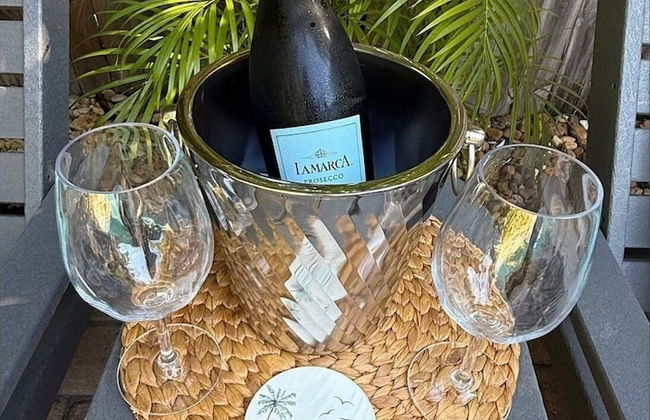 Emerald Bay managed by Beach Retreats - Photo 29