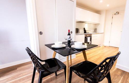 Stunning Centrally Located Studio Apt - Foto 21