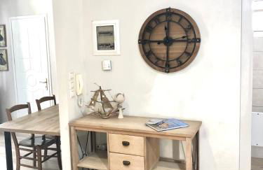 NICOL APARTMENS - Photo 2